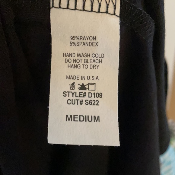 Medium, black, new without tags - Picture 3 of 5